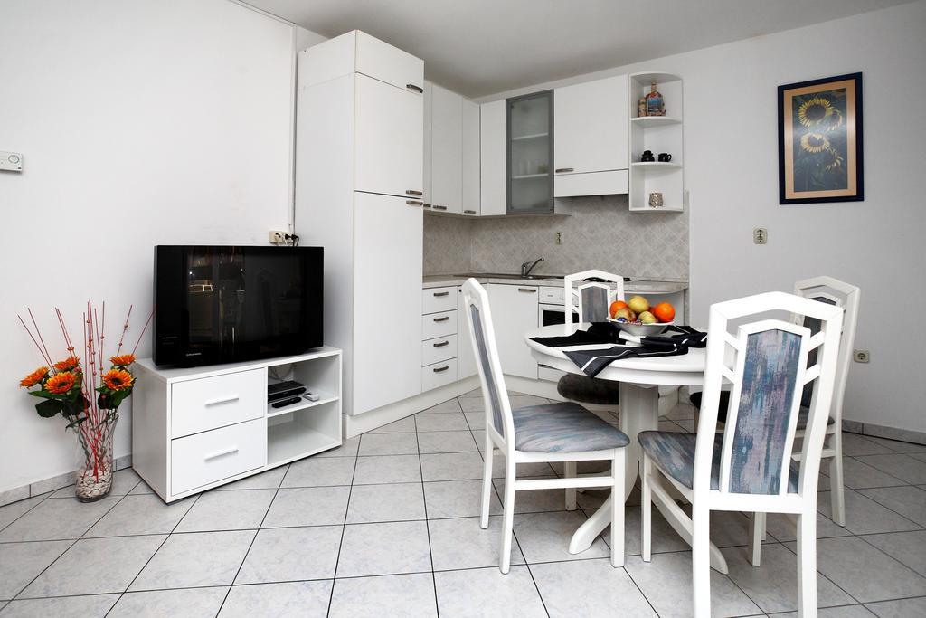 Apartments In Beautiful Split ポドストラナ 部屋 写真